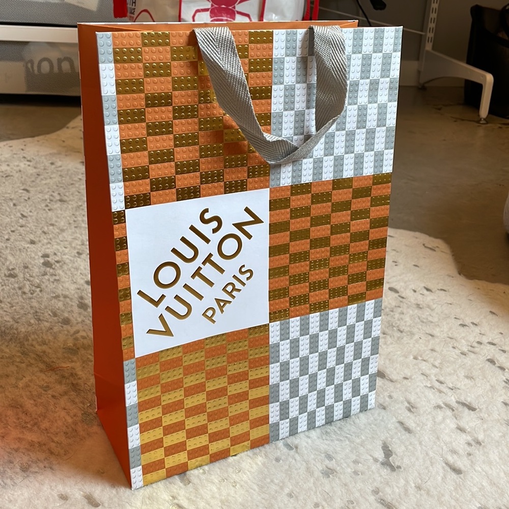 Louis Vuitton Brand New Winter 2022 Shopping Bag